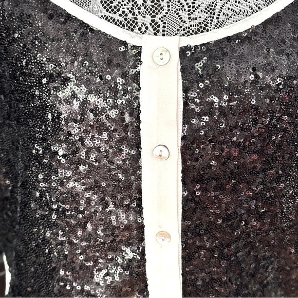 Black Sequin Button Front Tank Top by Charlotte Russe Size M - Picture 6 of 17